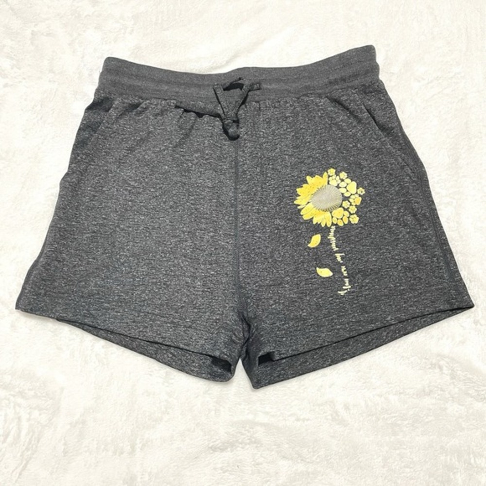 NEW Gray Shorts Sunflower Paw‎ Prints Women's Size Medium Drawstring Pockets
